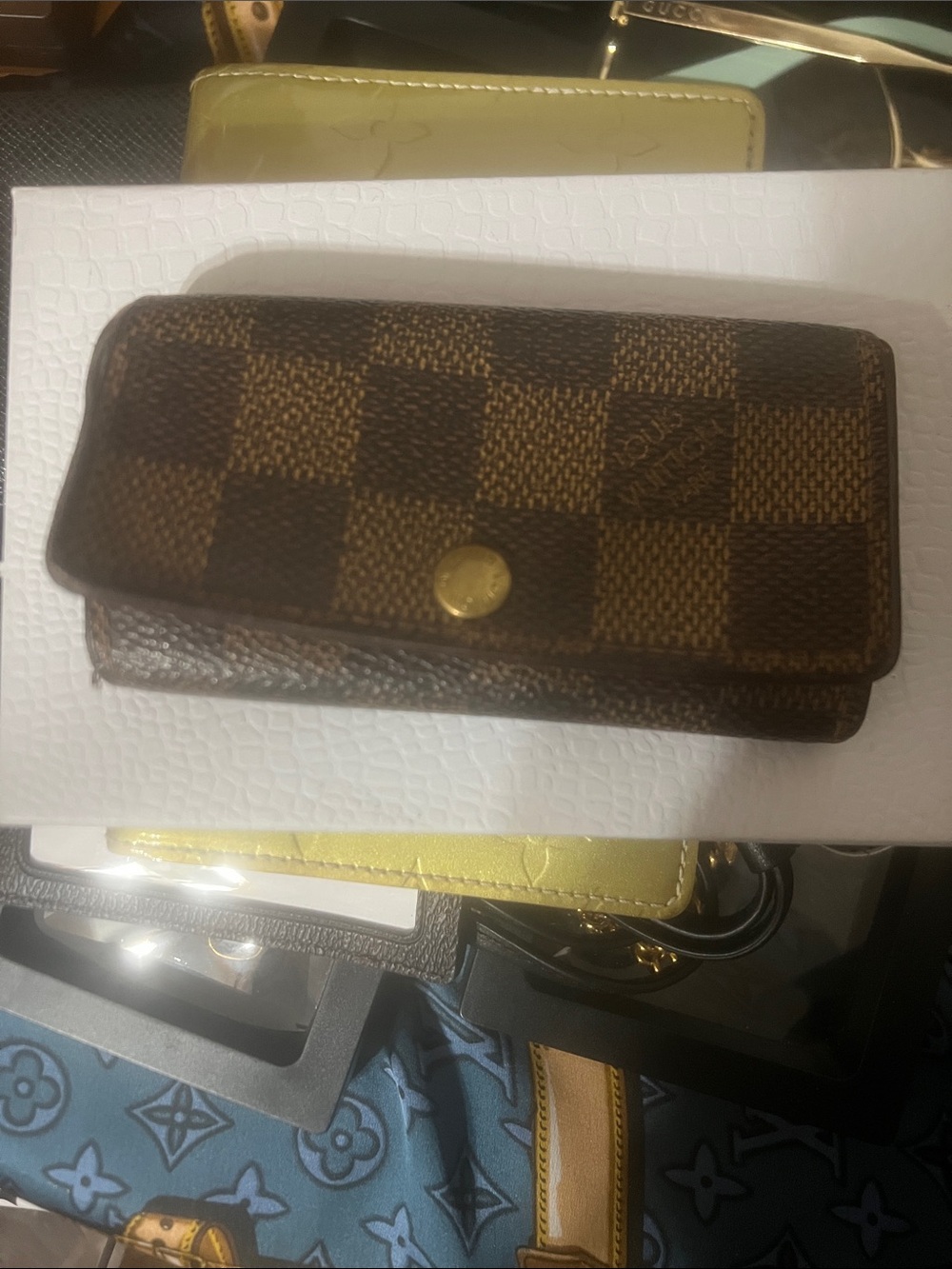 LV key holder
